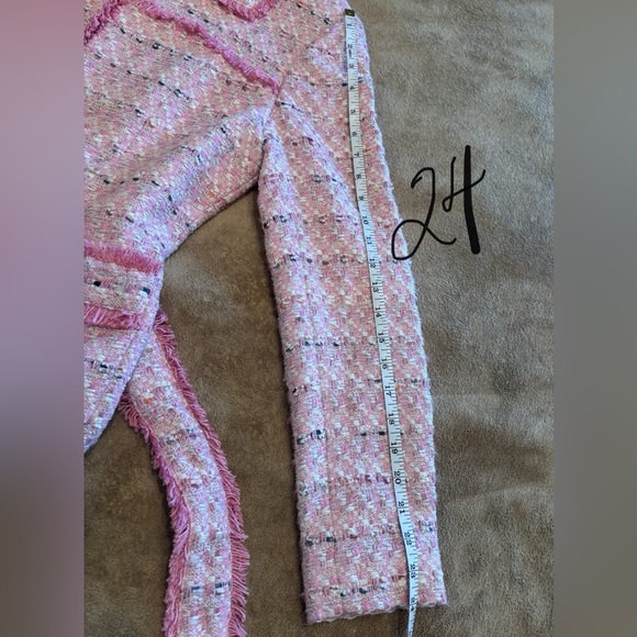 Turn heads in this gorgeous Doncaster Collection pink jacket size 8 - Picture 7 of 9